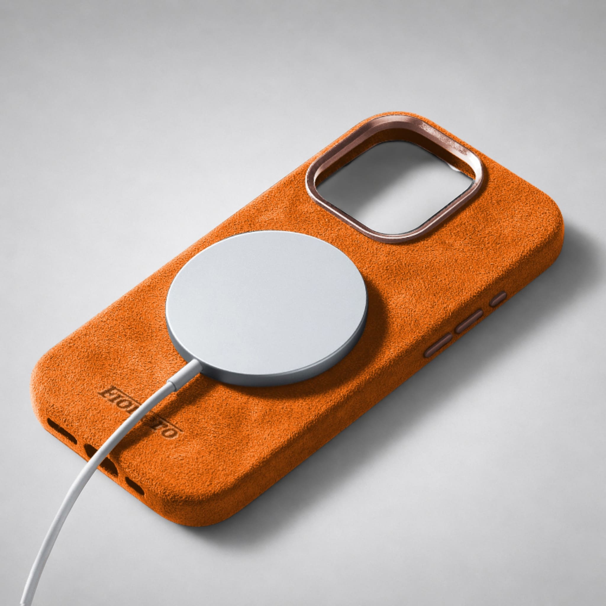 FIONERO® iPhone 15 Pro - Alcantara Case – Cosmic Orange
