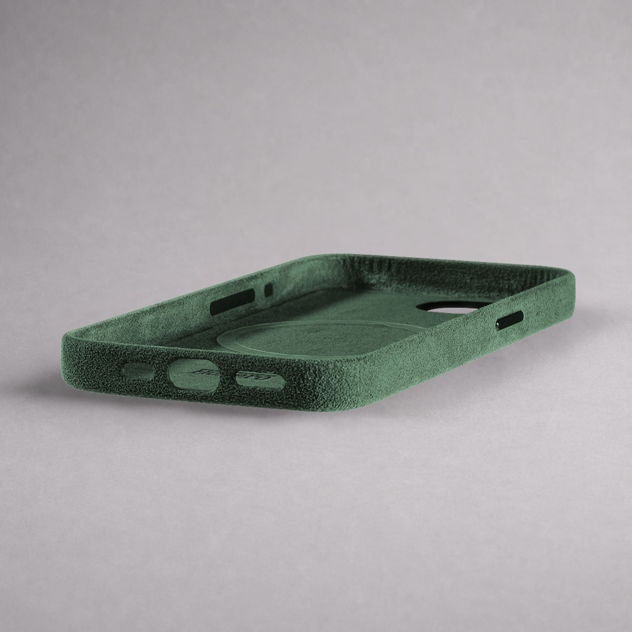 FIONERO® iPhone 16e - Alcantara Case – Forest Green