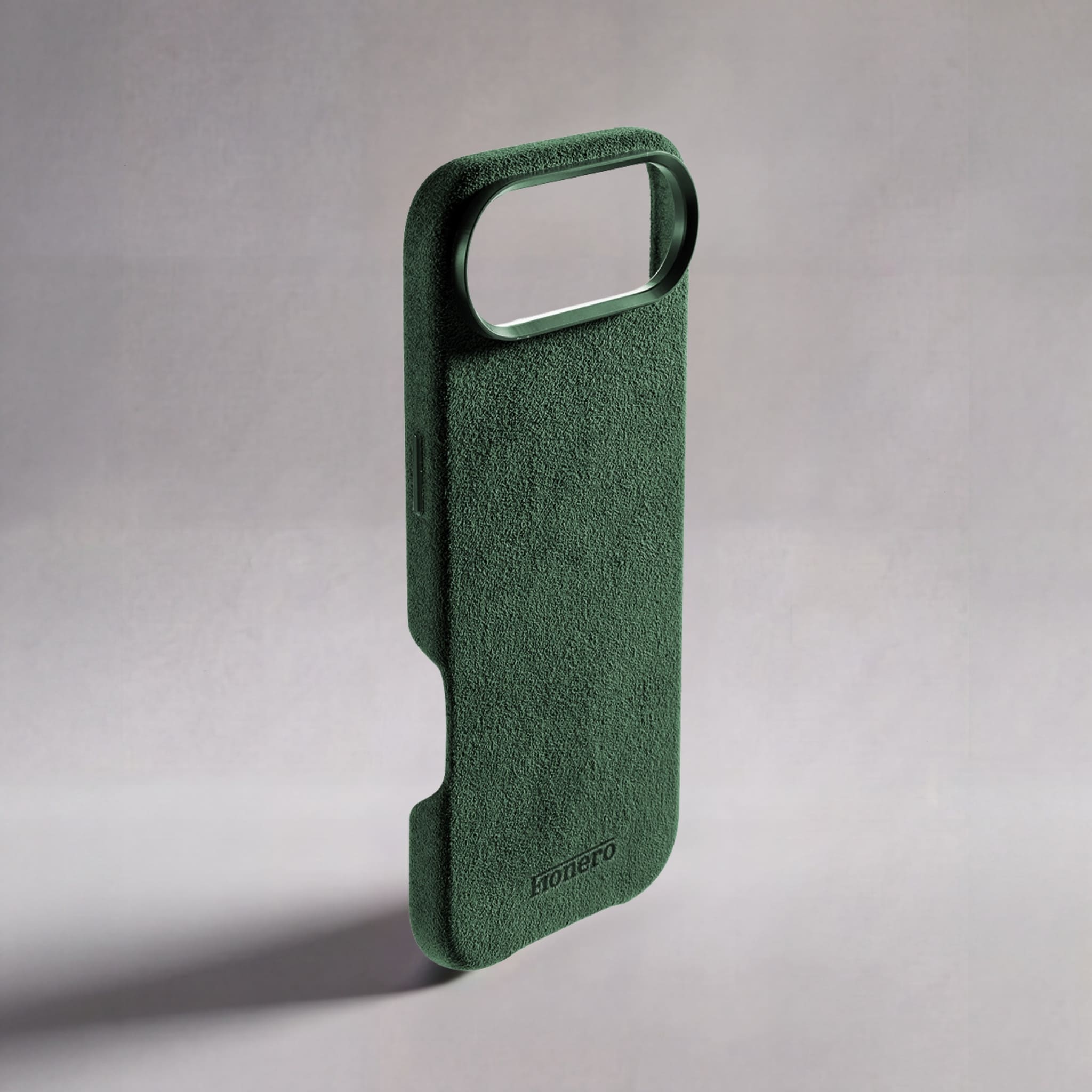 FIONERO® iPhone 17e - Alcantara Case – Forest Green