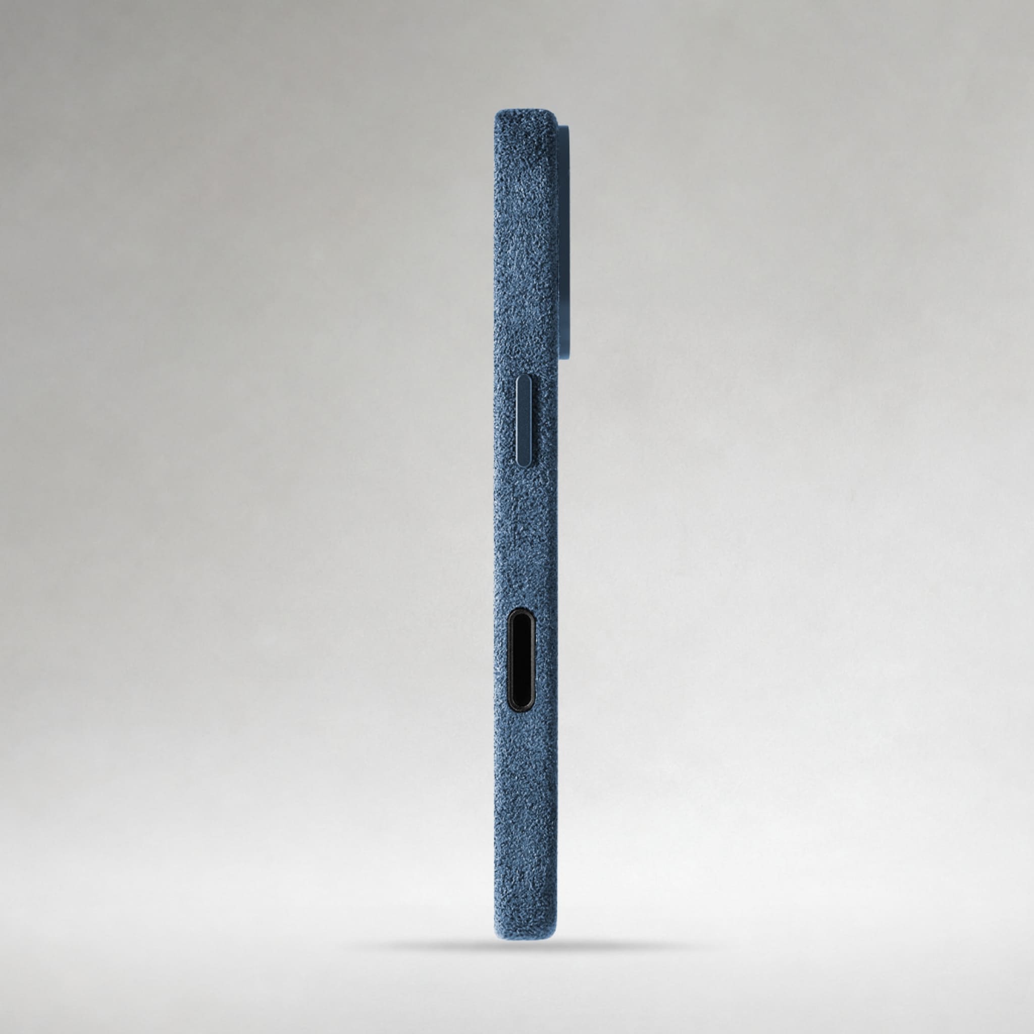 FIONERO® iPhone 17 - Alcantara Case – Ocean Blue
