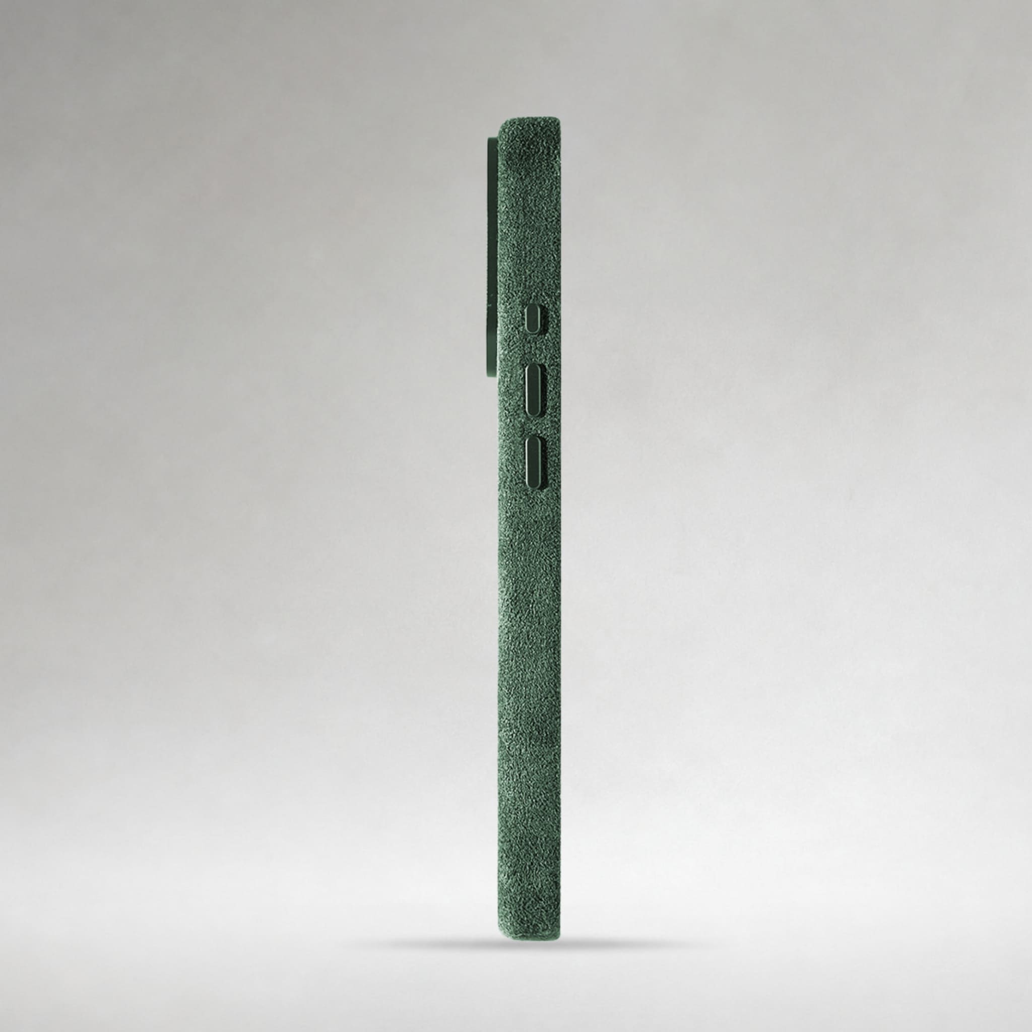 FIONERO® iPhone 17 Pro Max - Alcantara Case – Forest Green