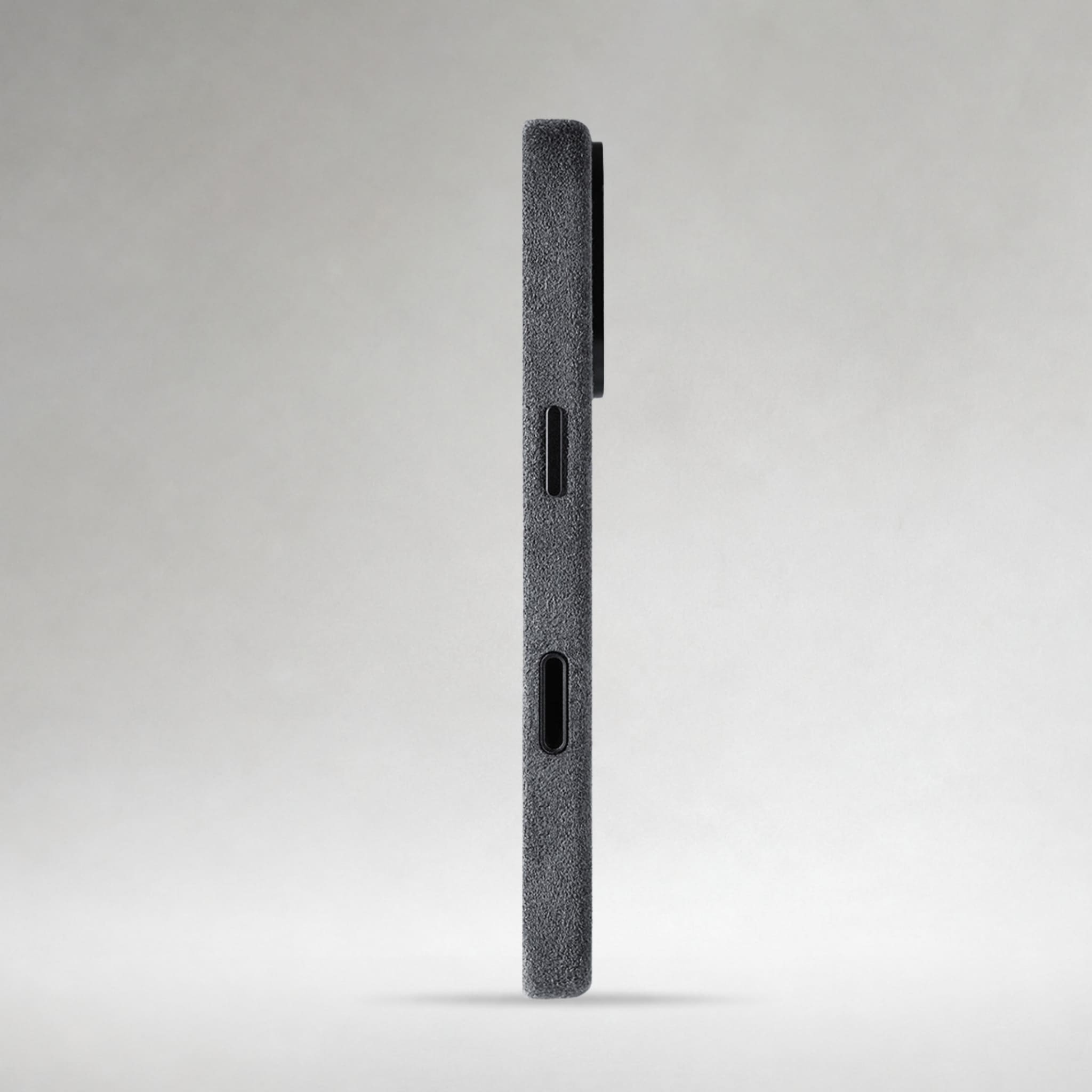 FIONERO® iPhone 17 Pro Max - Alcantara Case – Midnight Black