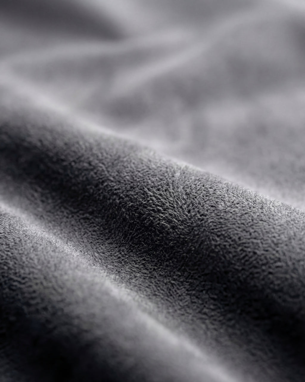 FIONERO® iPhone 17 Pro Max - Alcantara Hülle – Midnight Black