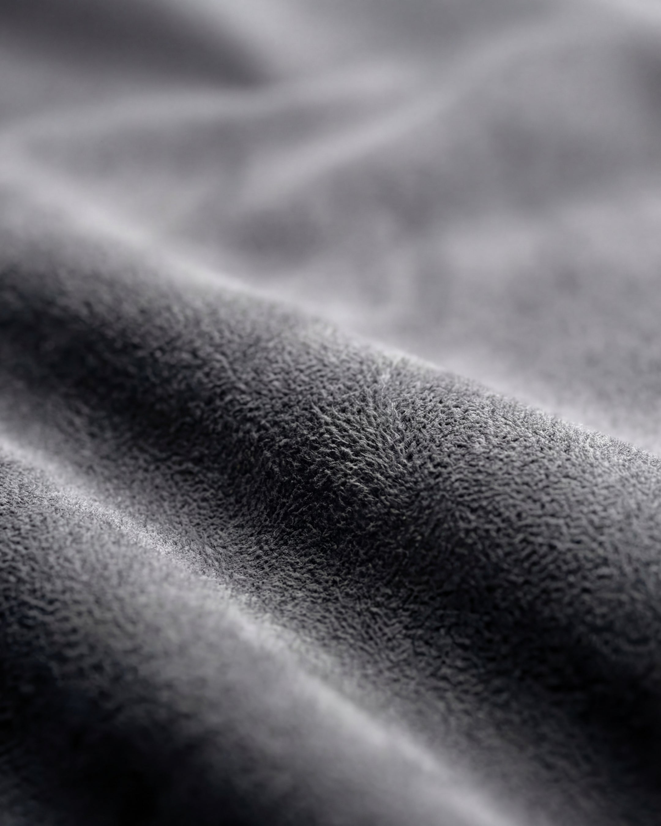 FIONERO® iPhone 17 Pro Max - Alcantara Hülle – Midnight Black