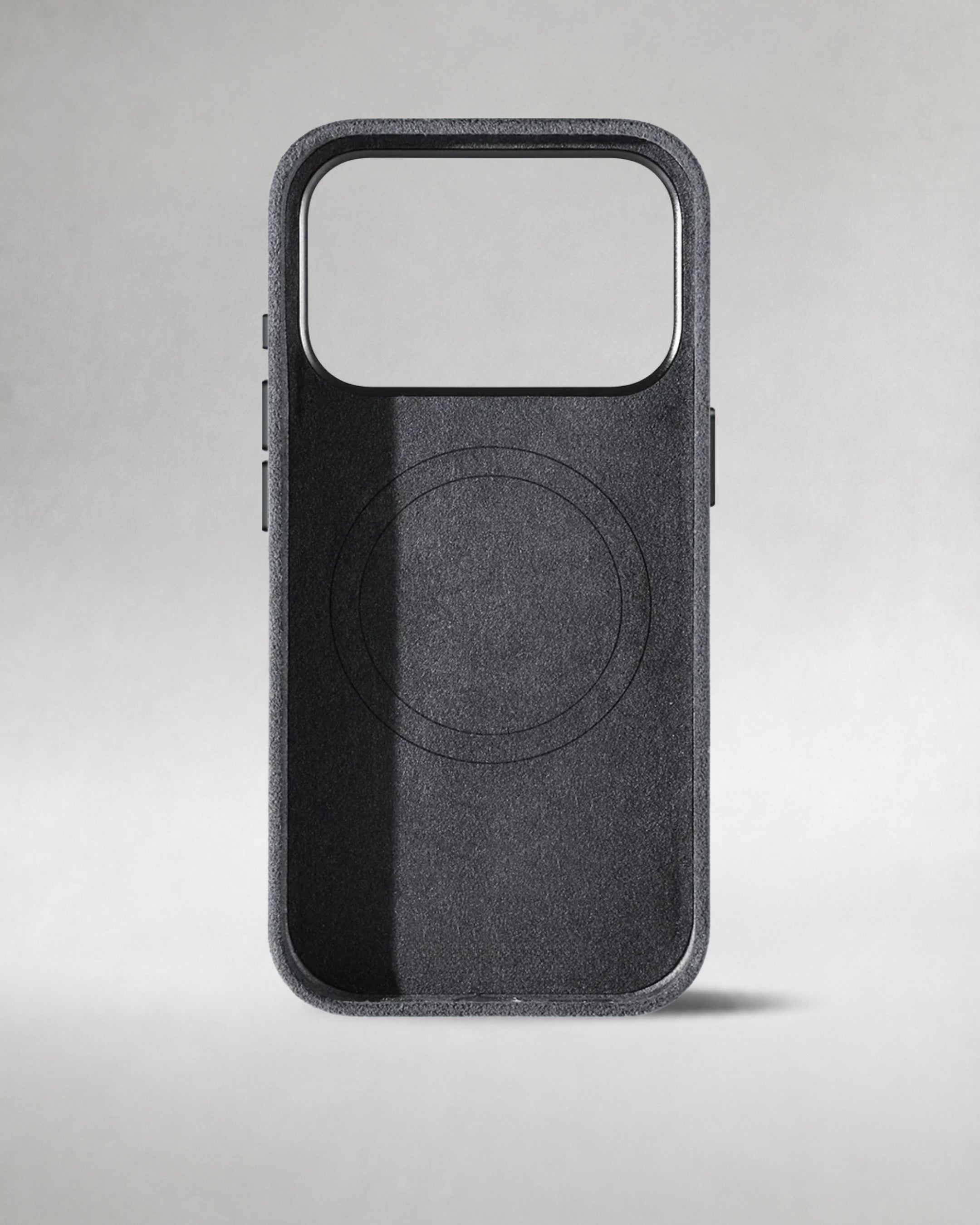 FIONERO® iPhone 17 Pro Max - Alcantara Hülle – Midnight Black
