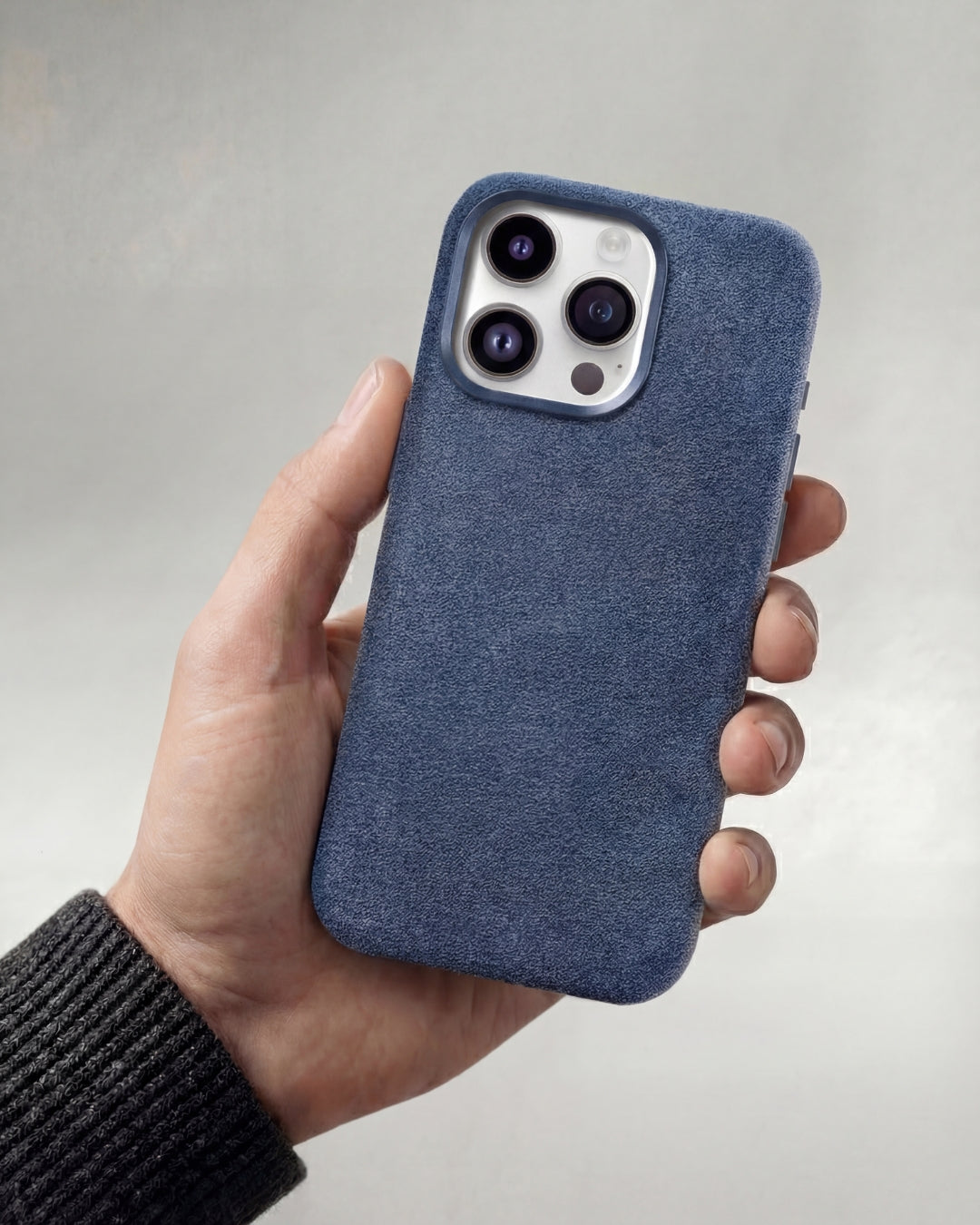 iPhone 12 Pro - Alcantara Case - Ocean-Blue