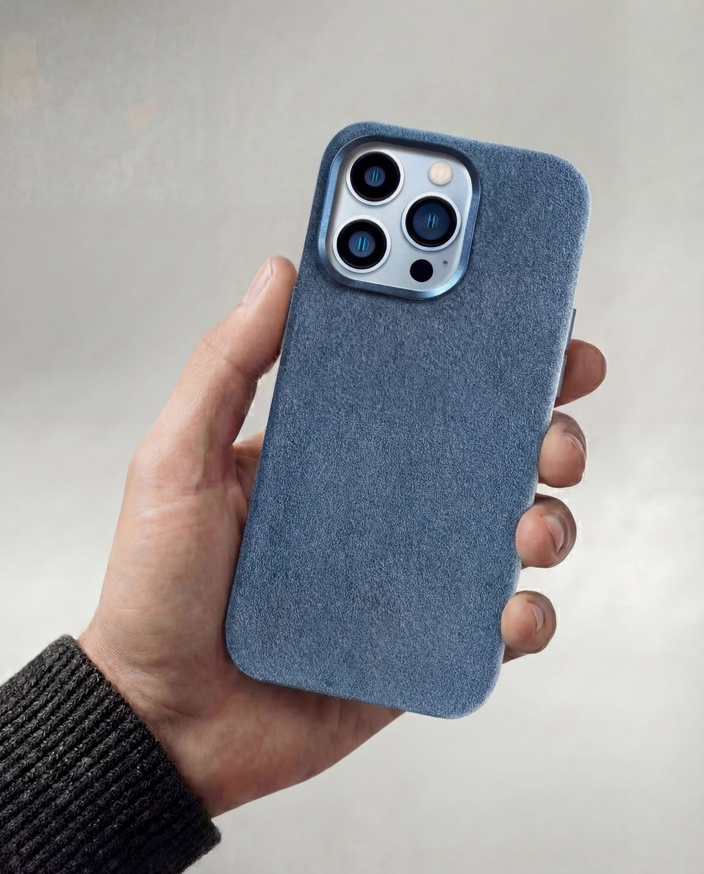 iPhone 13 Pro Max - Alcantara Case - Ocean-Blue