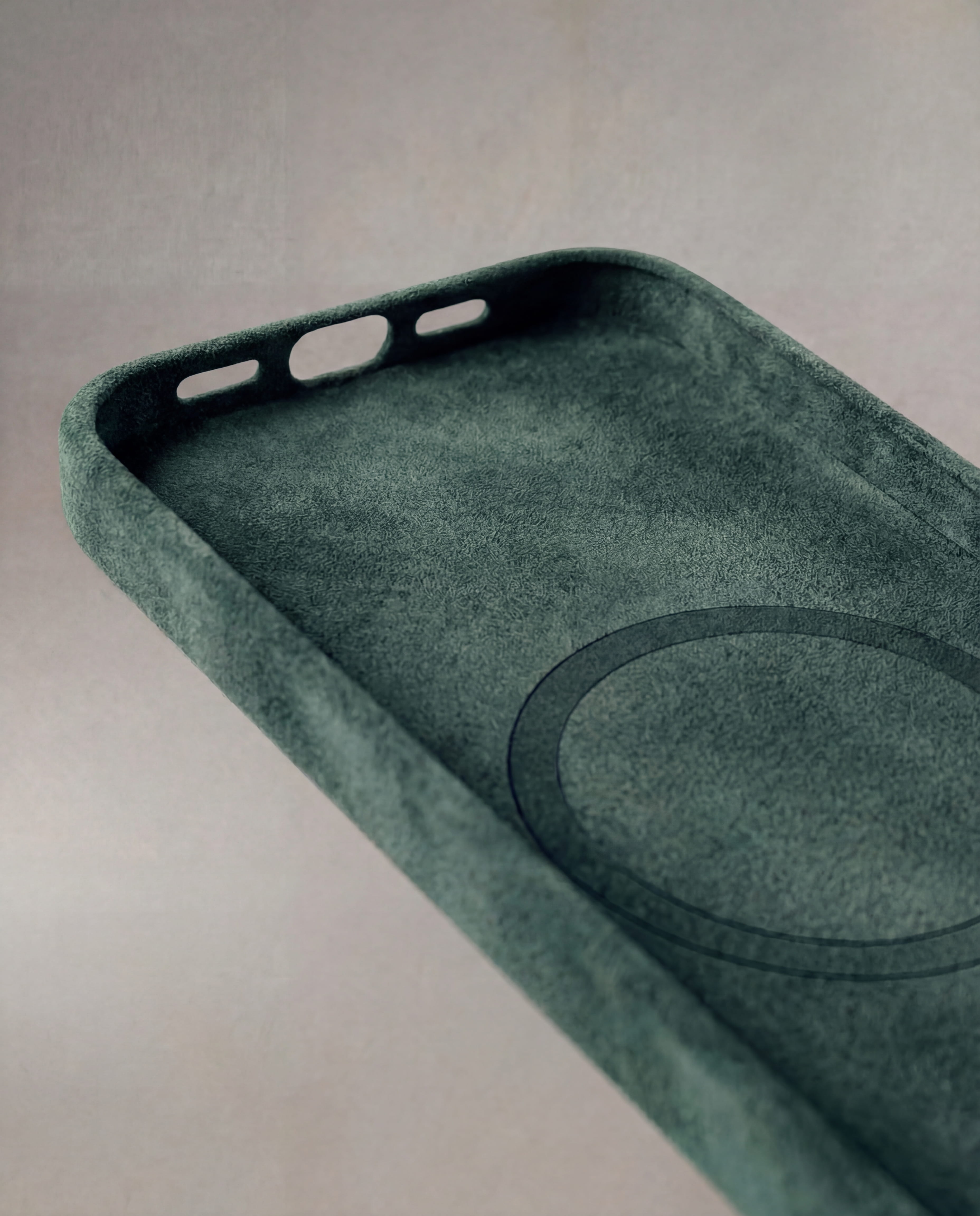iPhone 14 Pro - Alcantara Case - Forest-Green