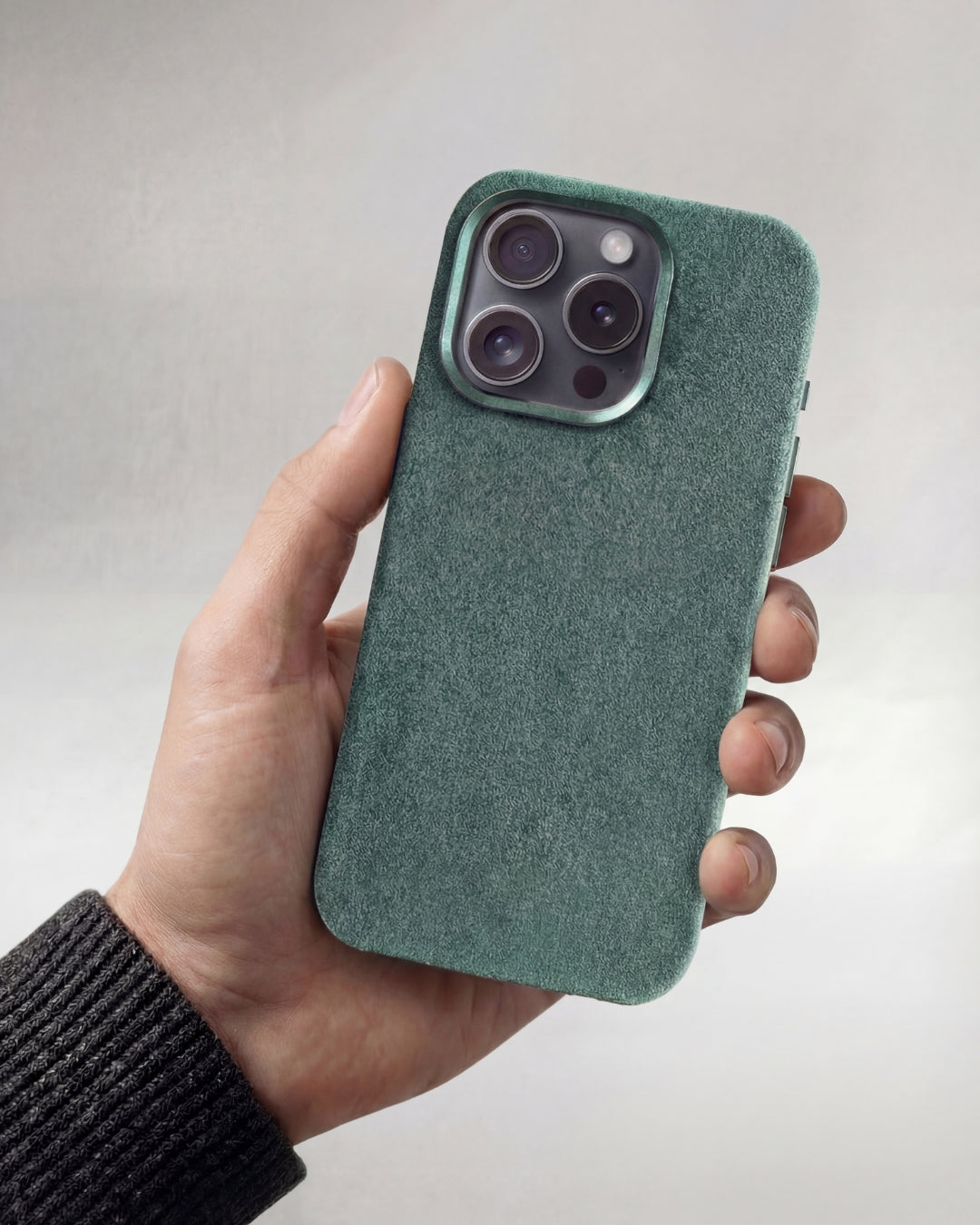 iPhone 14 Pro Max - Alcantara Case - Forest-Green