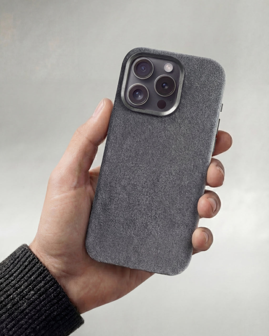 iPhone 15 Pro - Alcantara Case - Midnight-Black