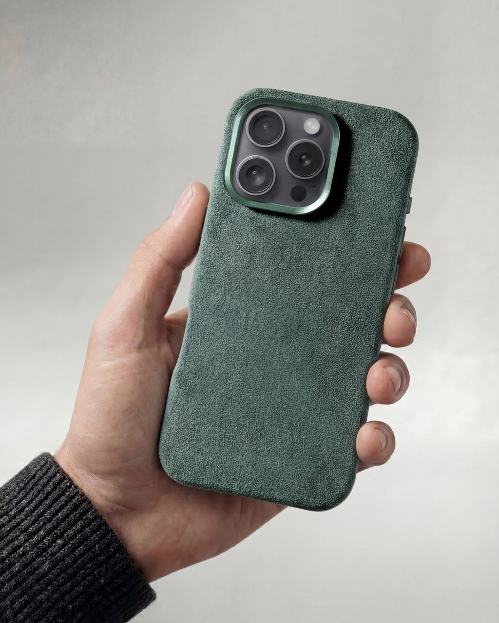 iPhone 16 Pro Max - Alcantara Case - Forest-Green