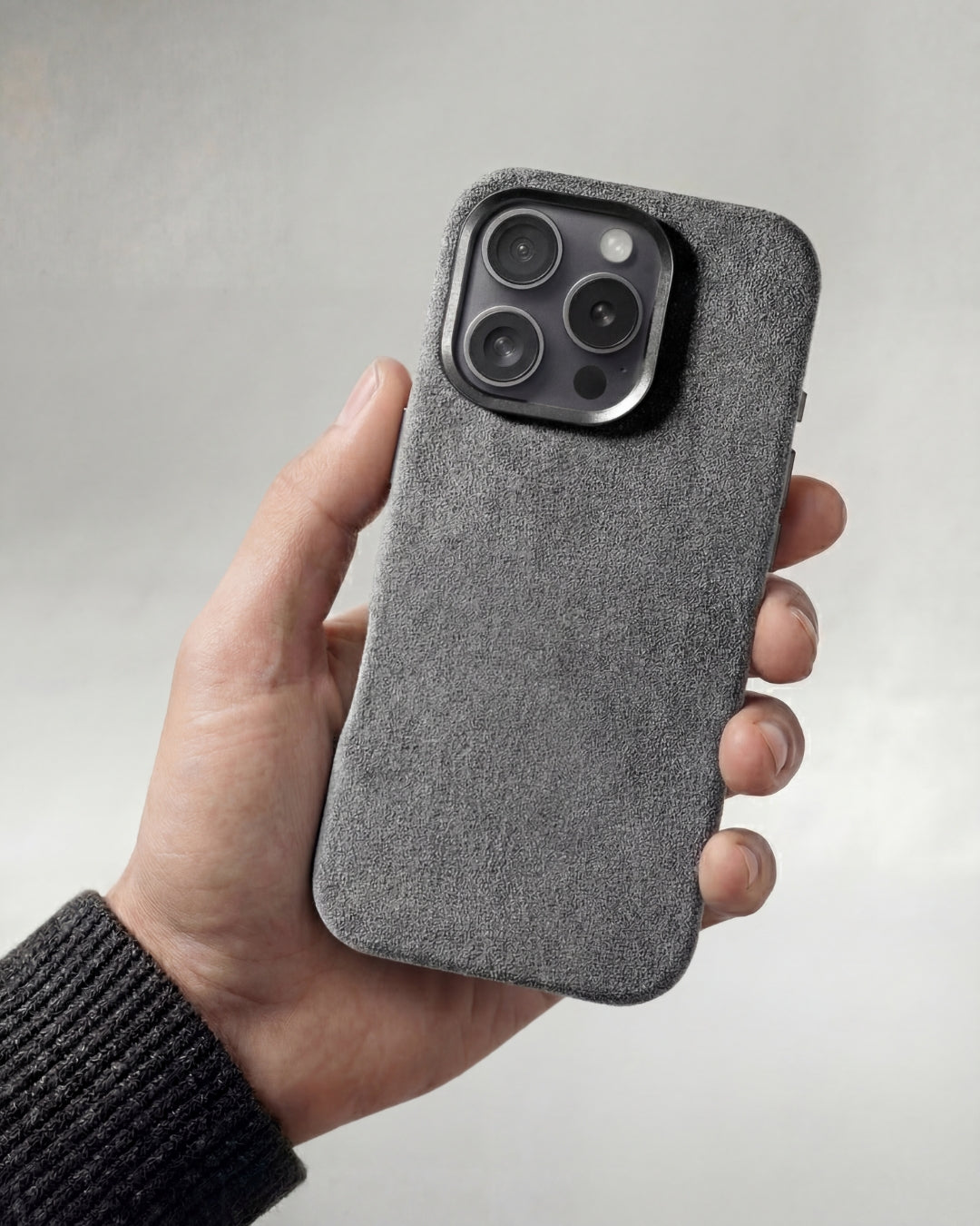 iPhone 16 Pro Max - Alcantara Case - Nardo-Grey