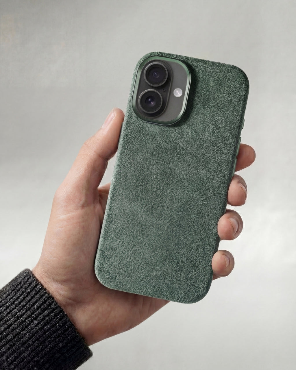 iPhone 17 - Alcantara Case - Forest-Green