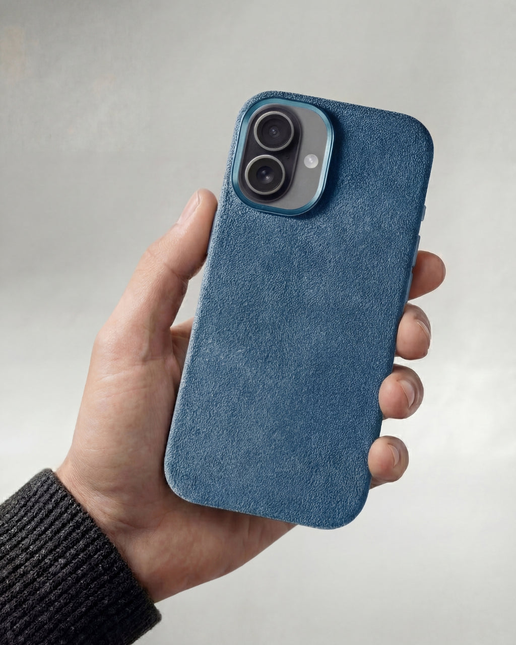 iPhone 17 - Alcantara Case - Ocean-Blue